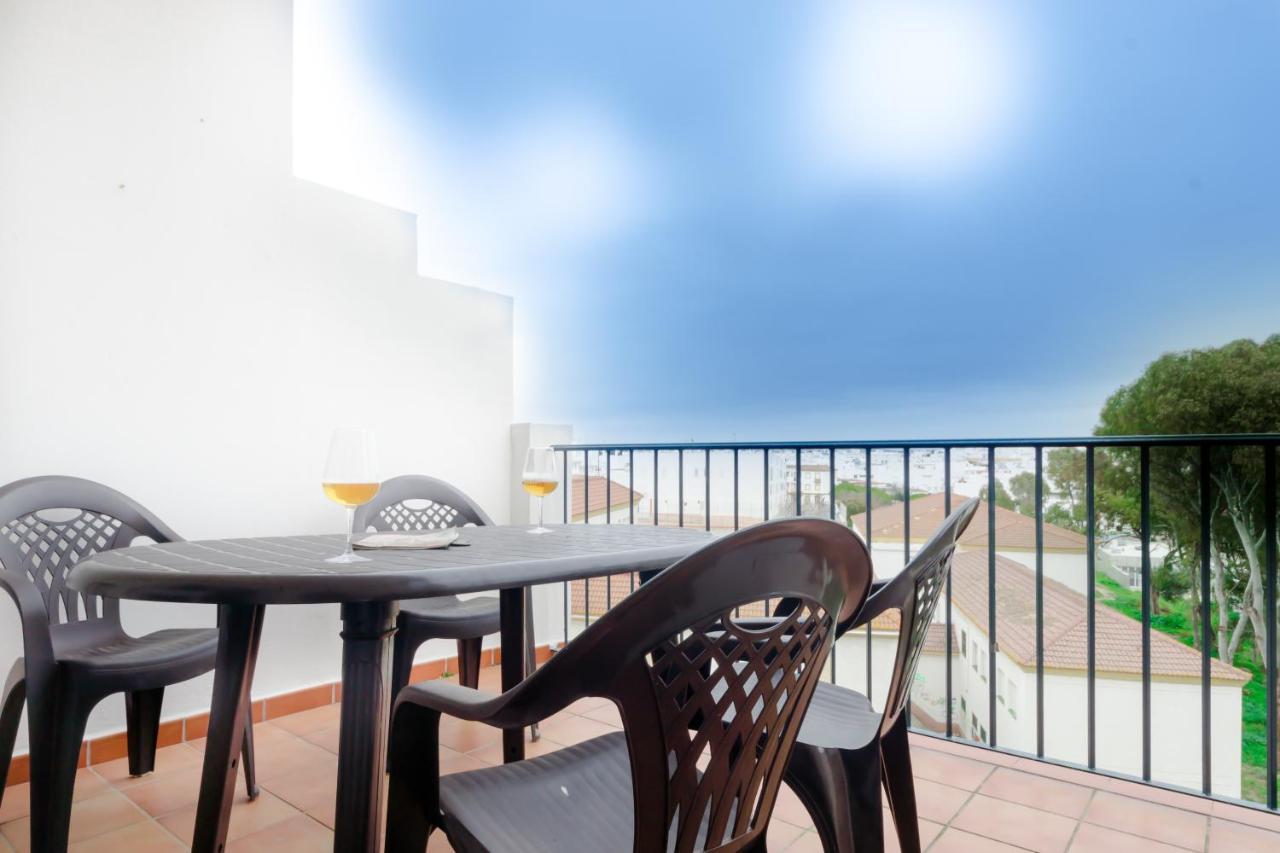 Apartamentos Rotonda Conil De La Frontera Exterior foto