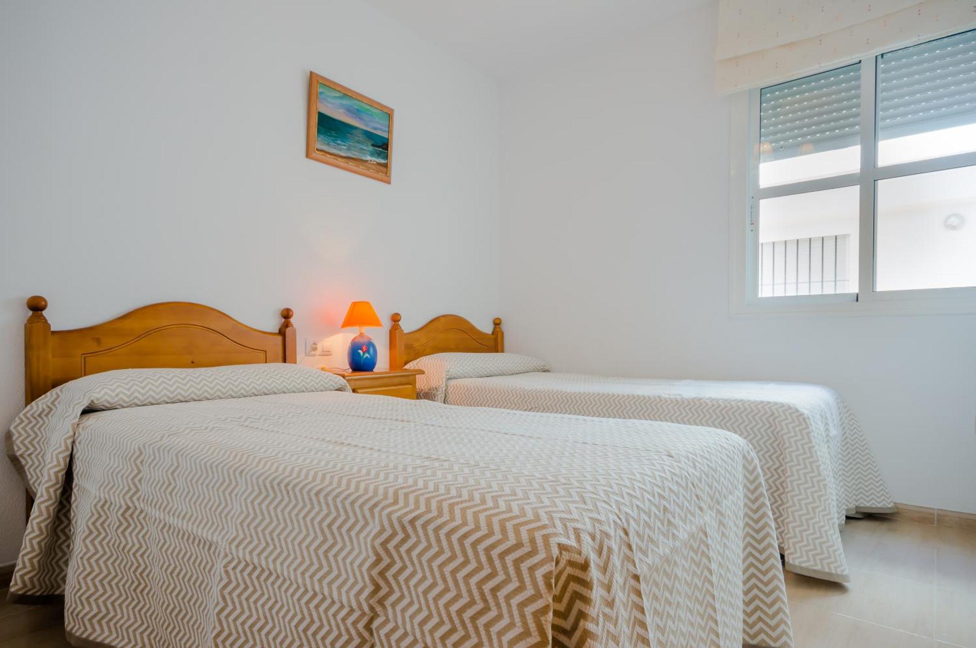 Apartamentos Rotonda Conil De La Frontera Quarto foto