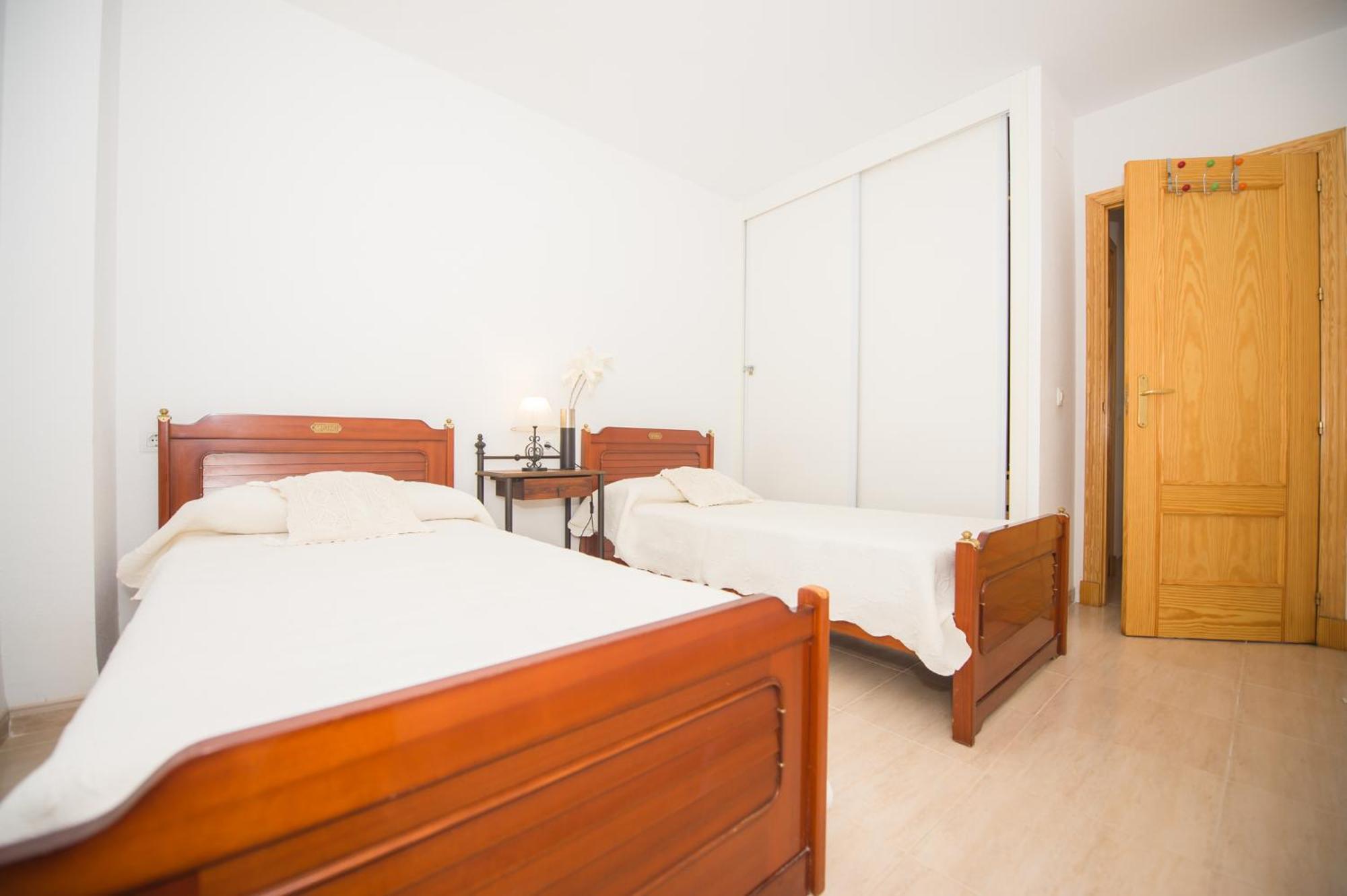Apartamentos Rotonda Conil De La Frontera Quarto foto